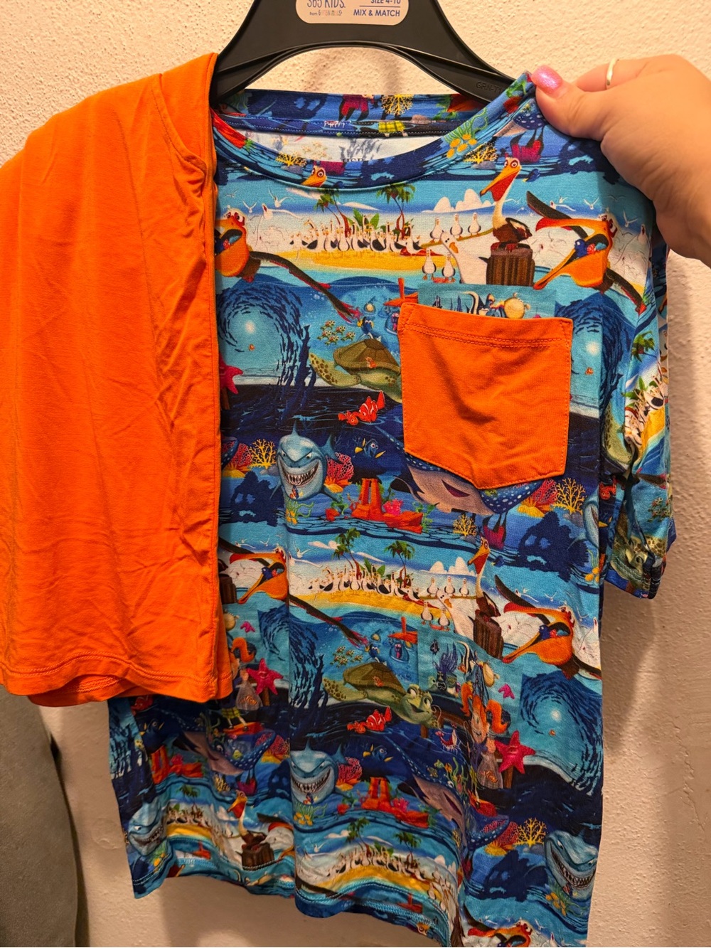 Kids' finding Nemo Pocket Tee with Orange shorts